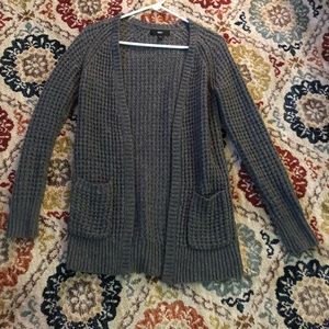 Cardigan/Knit Sweater